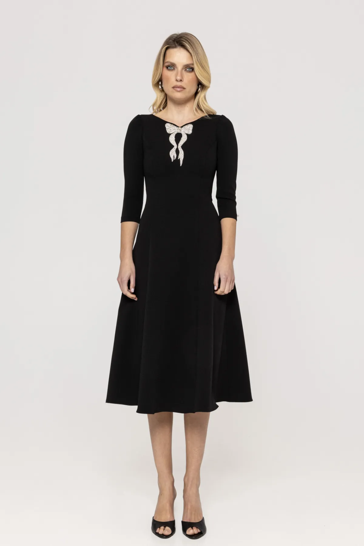 Fashion Crystal-embellished crepe flared dress Dresses