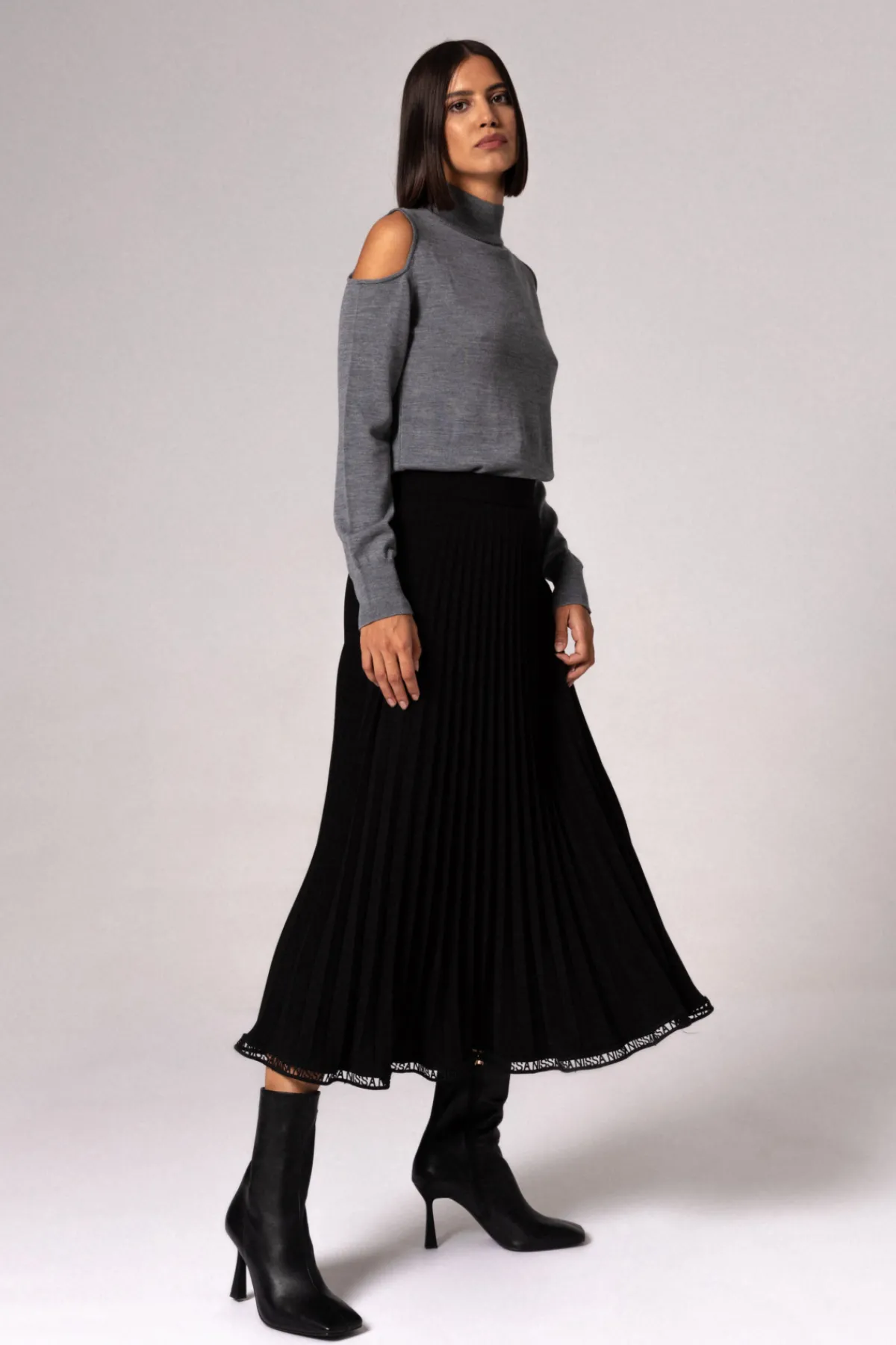 Best Sale Cut-out detail wool jumper Knitwear