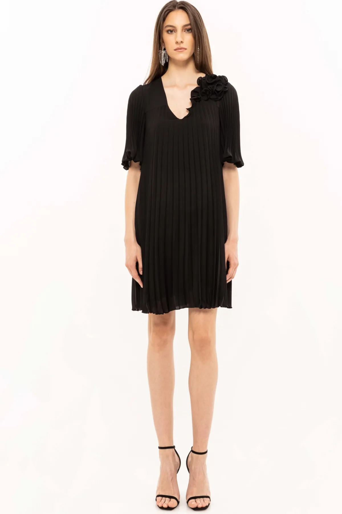 Clearance Floral-appliqué pleated dress Dresses