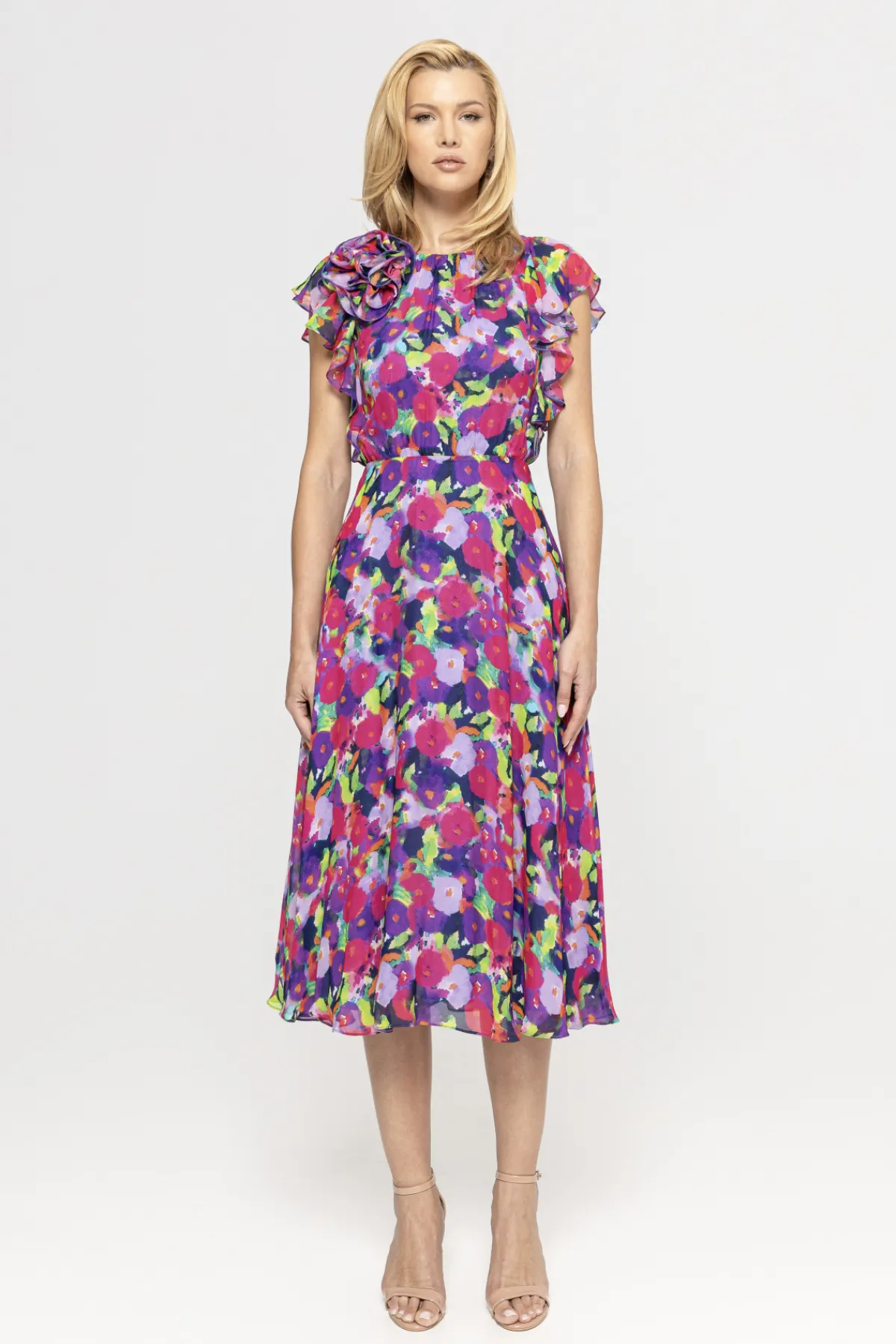 Shop Floral-appliqué viscose dress Dresses