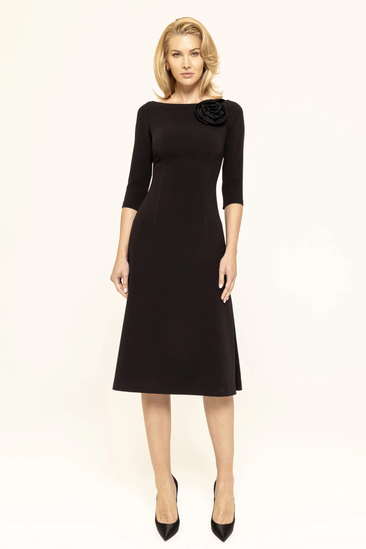 Shop Floral-detailing midi dress Dresses