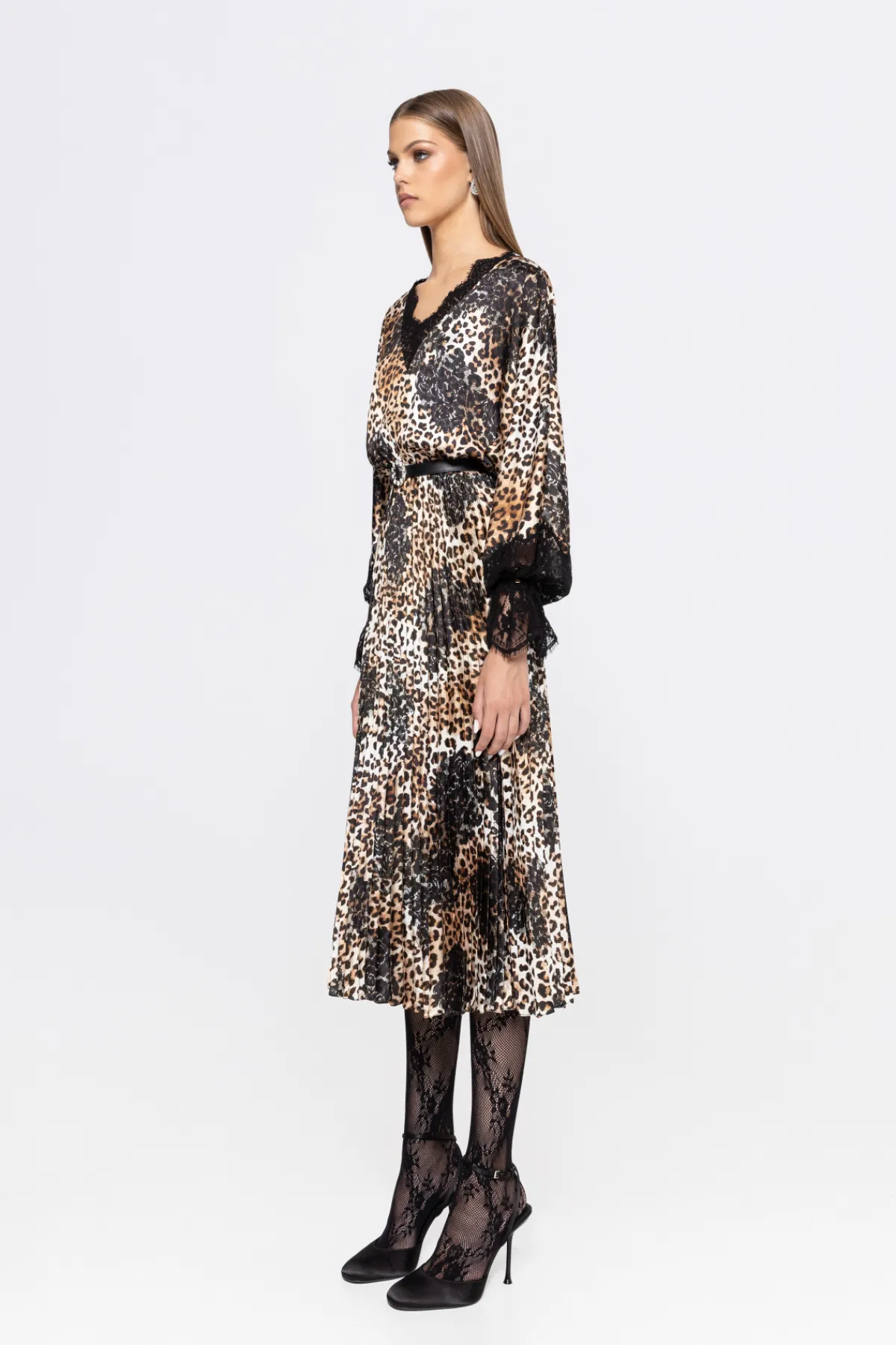 Flash Sale Lace-insert pleated midi dress Dresses