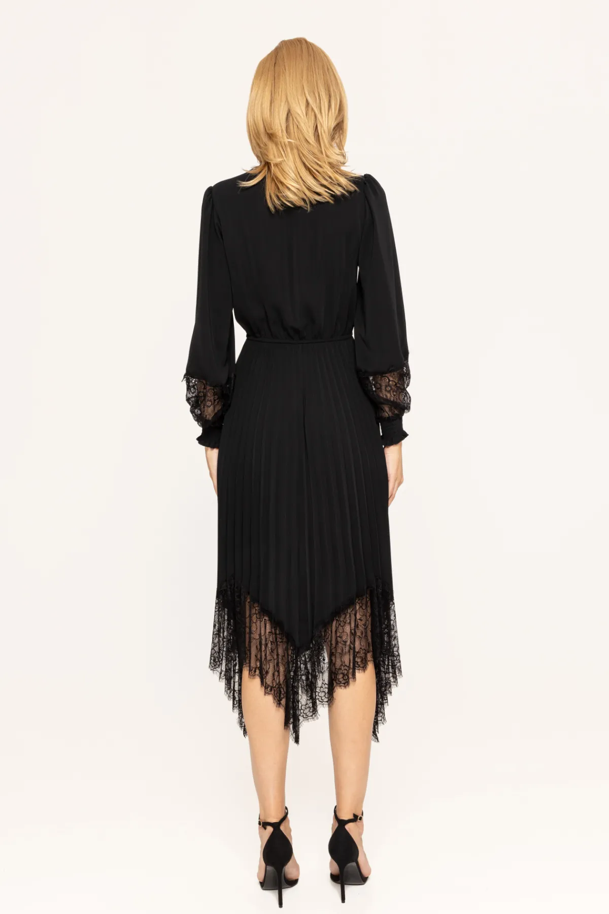 Outlet Lace-trimmed pleated dress Dresses