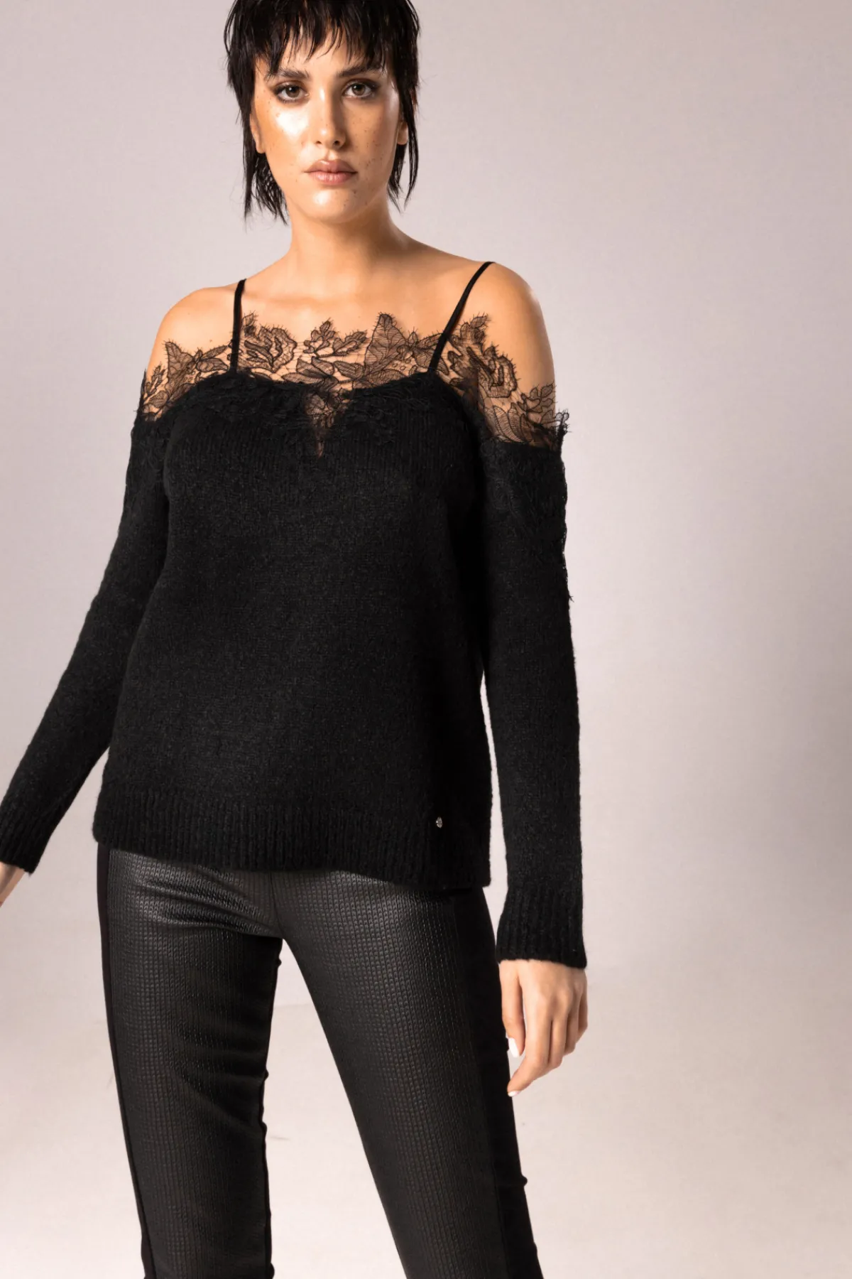 Fashion Off shoulder knitted top Knitwear