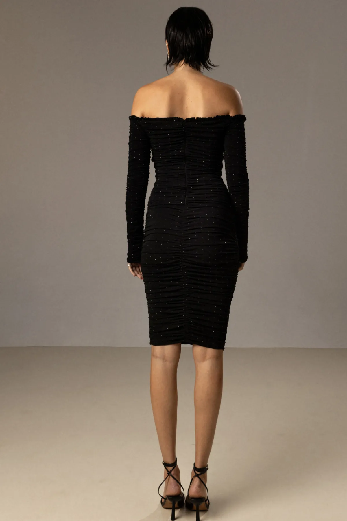 Outlet Off shoulder midi dress Dresses