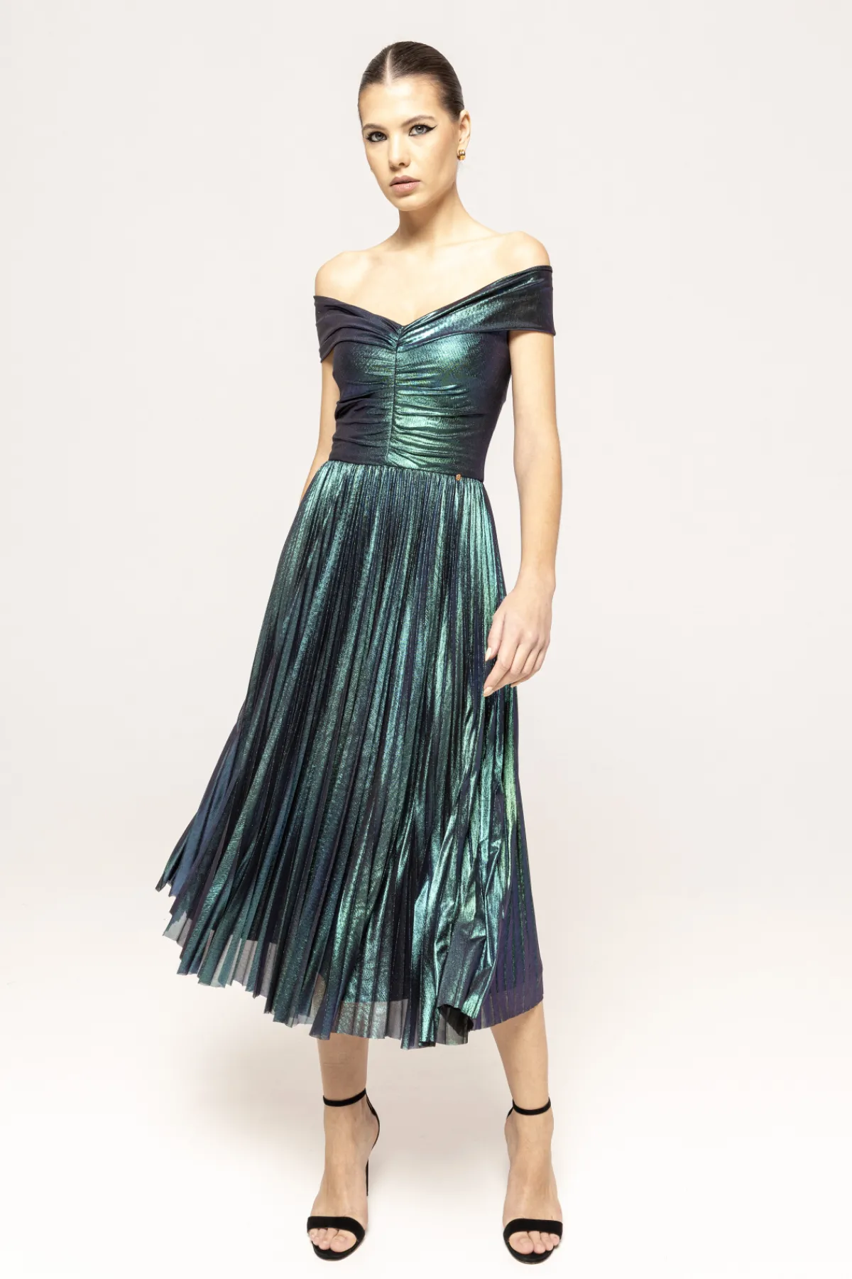 Hot Off-shoulder pleated dress Dresses