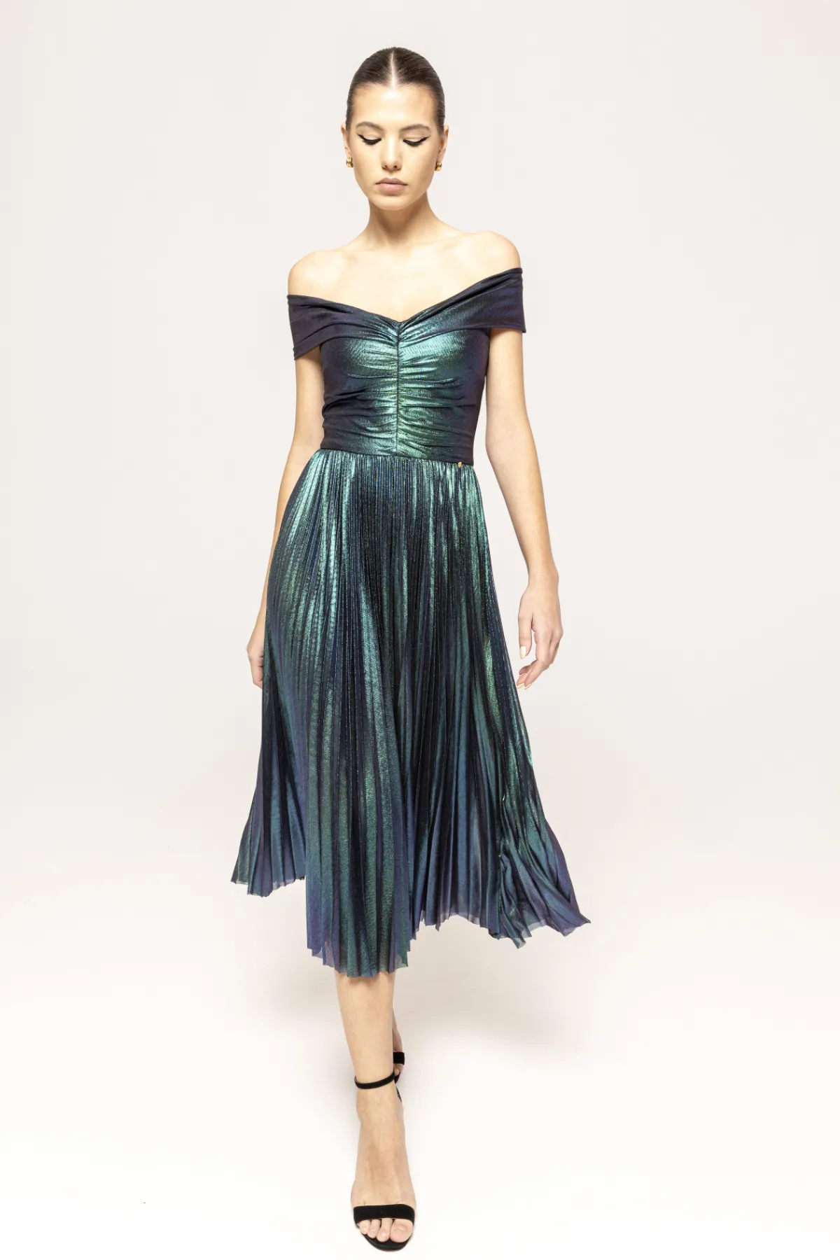 Hot Off-shoulder pleated dress Dresses
