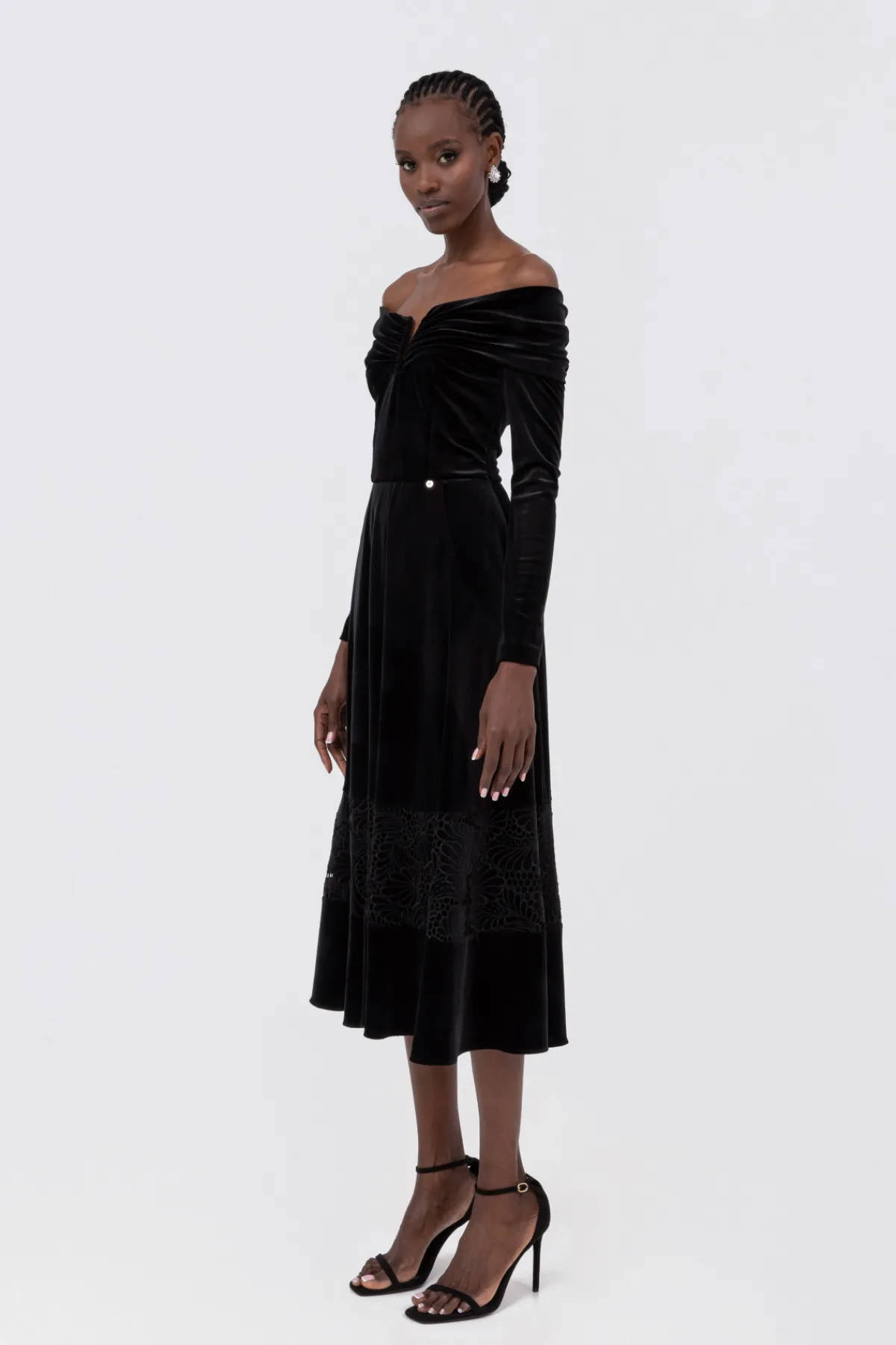 Best Off-shoulder velvet midi dress Dresses