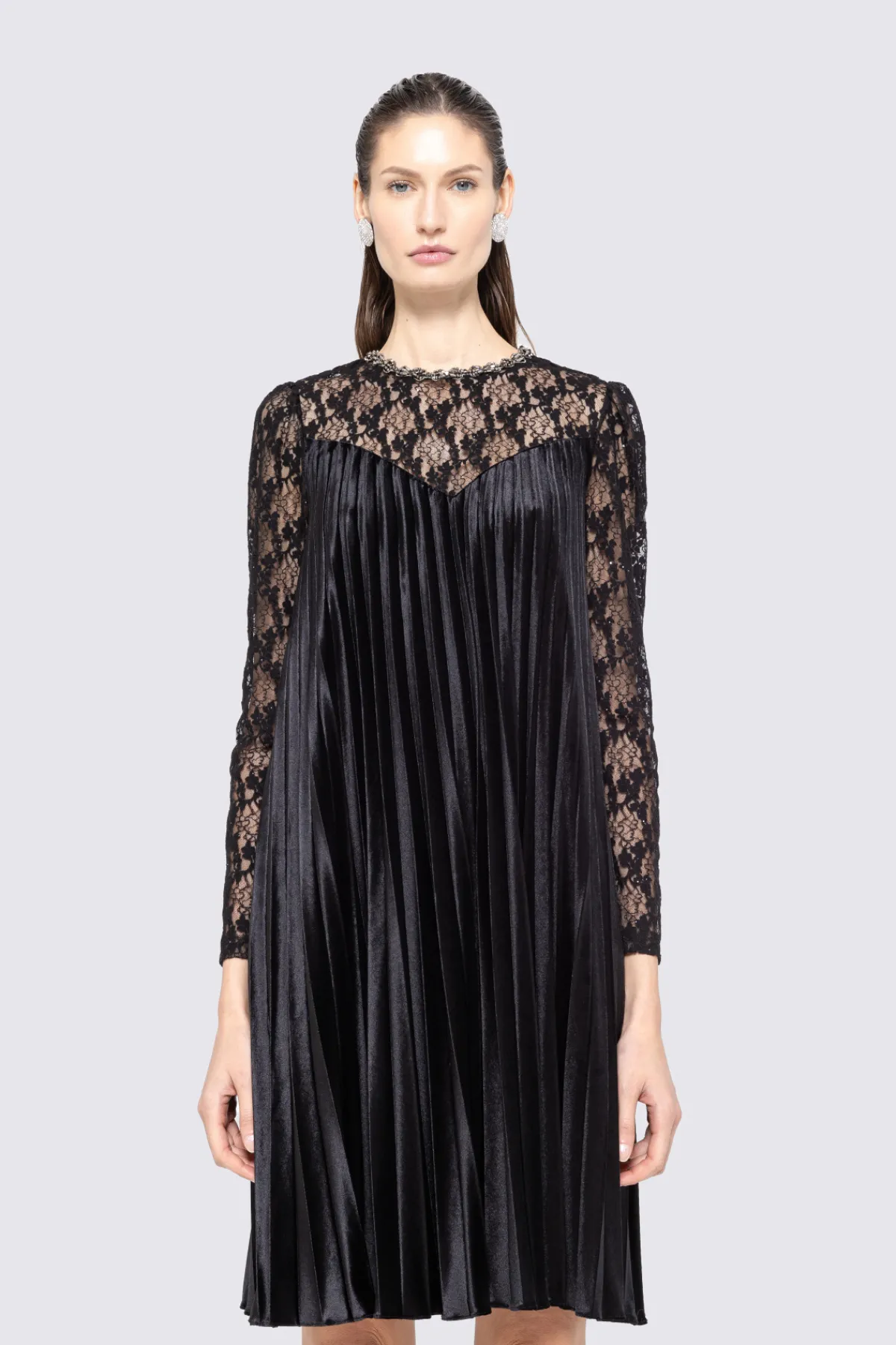 Outlet Pleated velvet midi dress Dresses