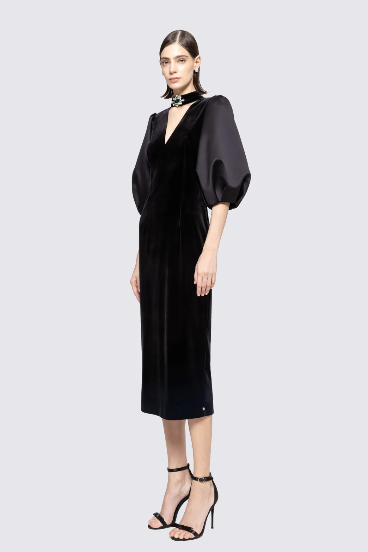 Cheap Puff sleeves velvet midi dress Dresses